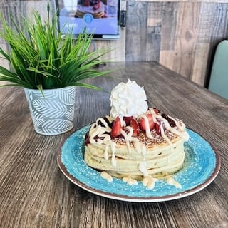 Strawberry Cheesecake Pancakes